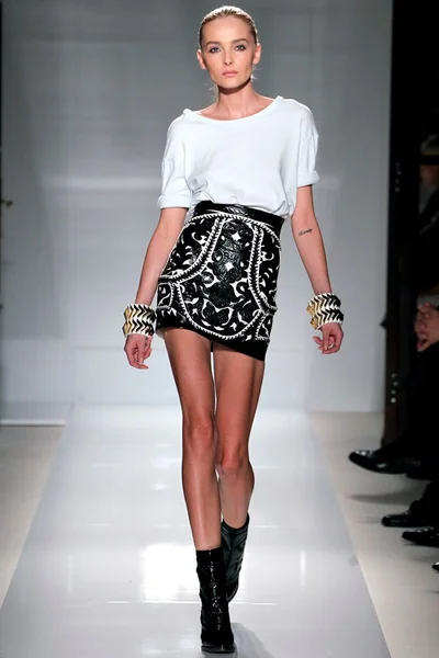 Look 21